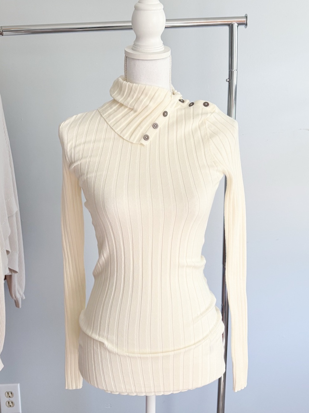 Sundance Ribbed Turtleneck Tee Small